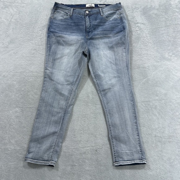 Angels Jeans Women 20W Light Blue Skinny Denim Forever Convertible Casual - Picture 1 of 8